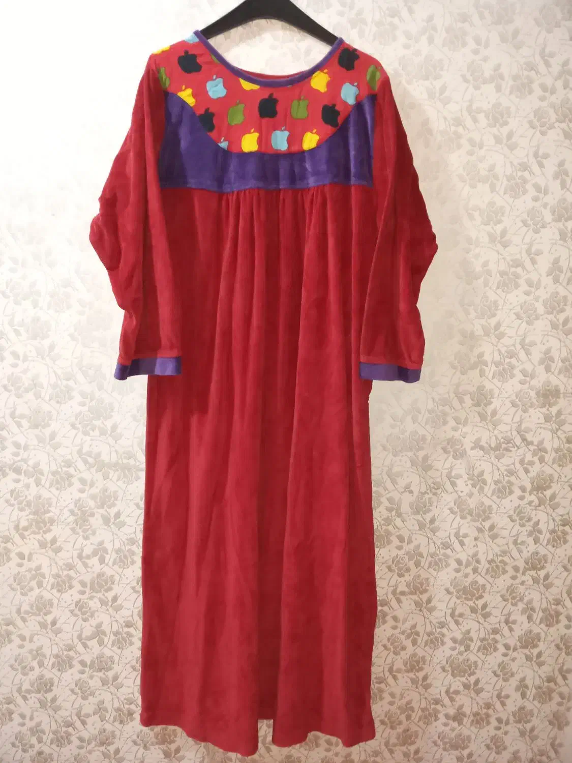 لباس|لباس|کارون, |دیوار