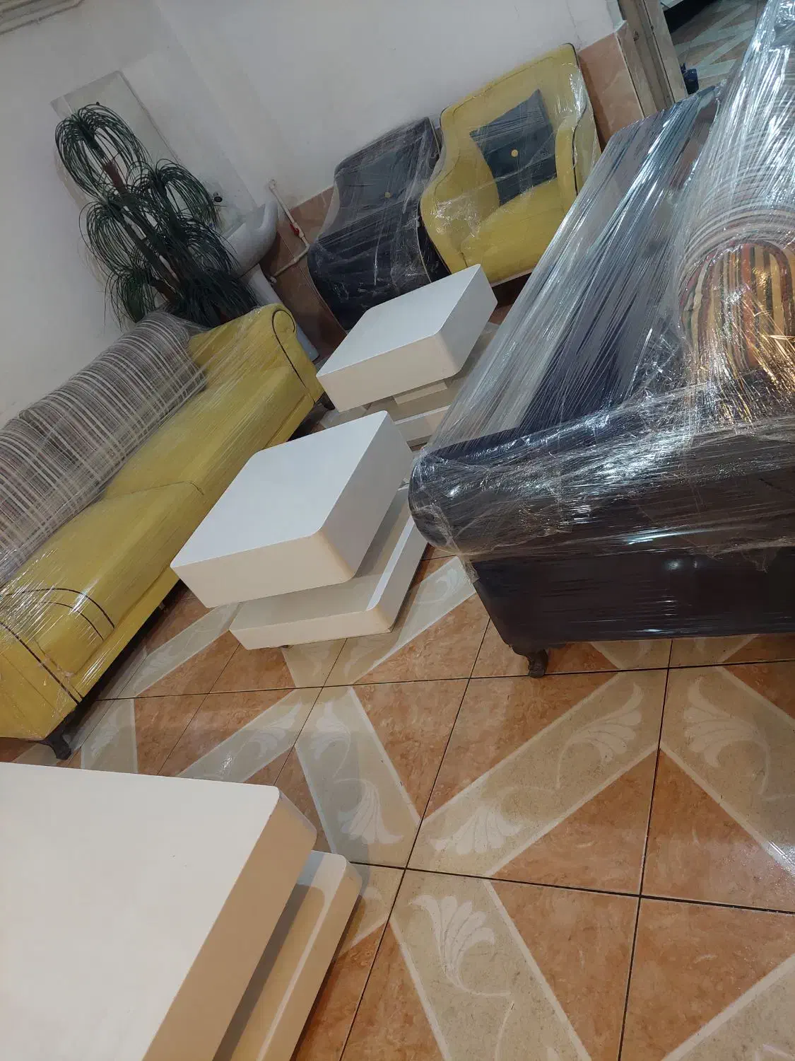 مبل تخت خواب شو تاشو تختشو ۱۰ نفره ترکیه  حد آکبند|مبلمان خانگی و میز عسلی|تبریز, |دیوار