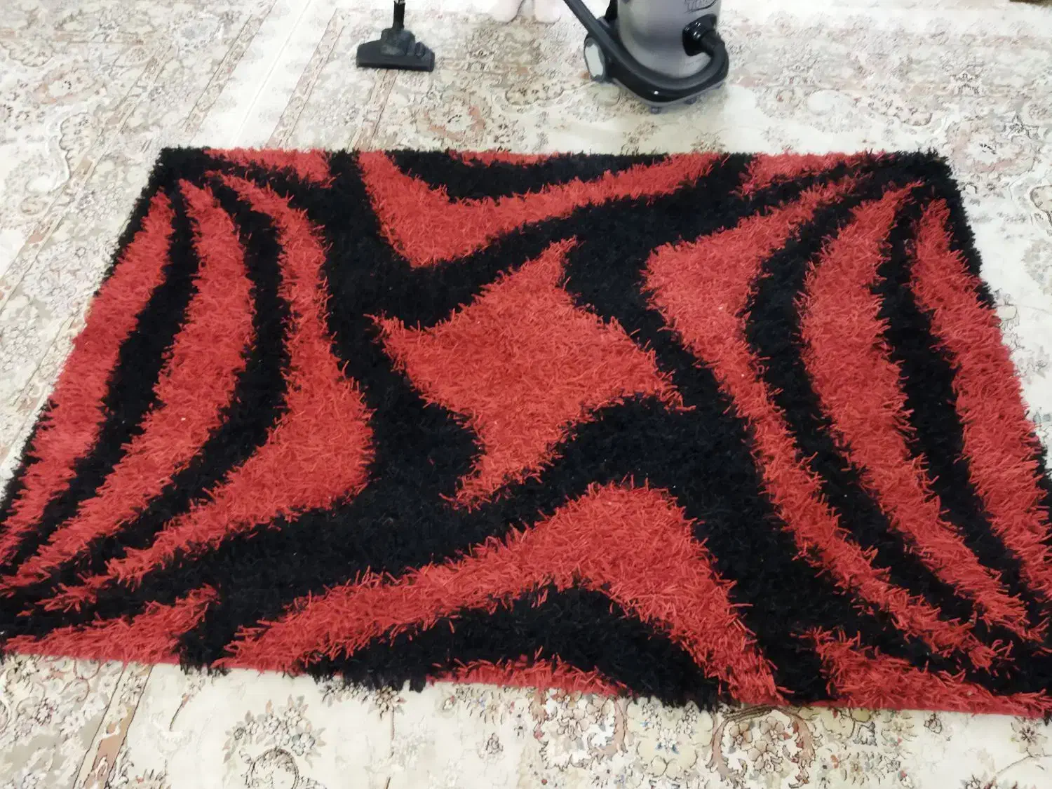 گلیم دوعدد|گلیم، جاجیم، گبه|نیشابور, هفده شهریور|دیوار