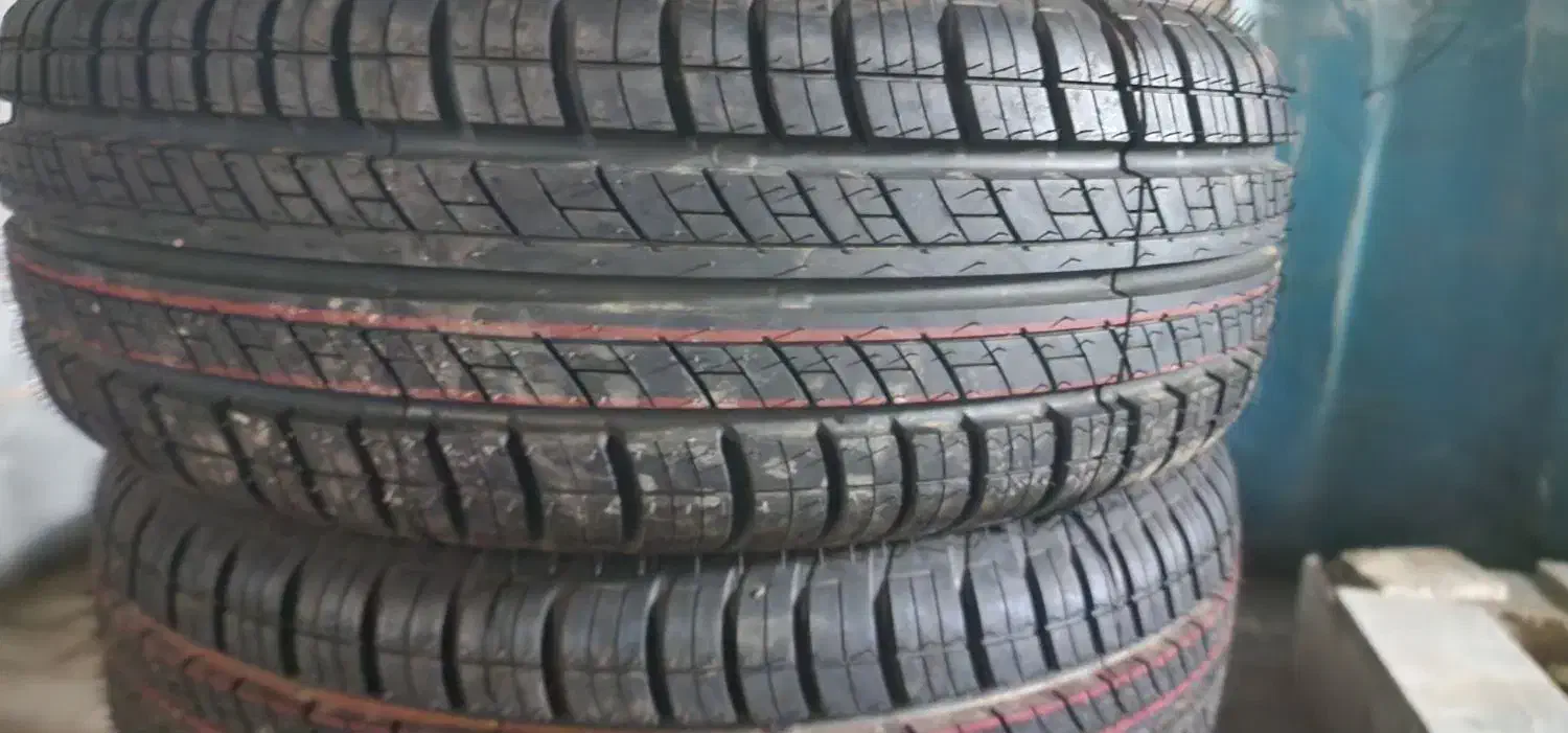 لاستیک با کیفیت بارز سواری|قطعات یدکی و لوازم جانبی|بیرجند, |دیوار