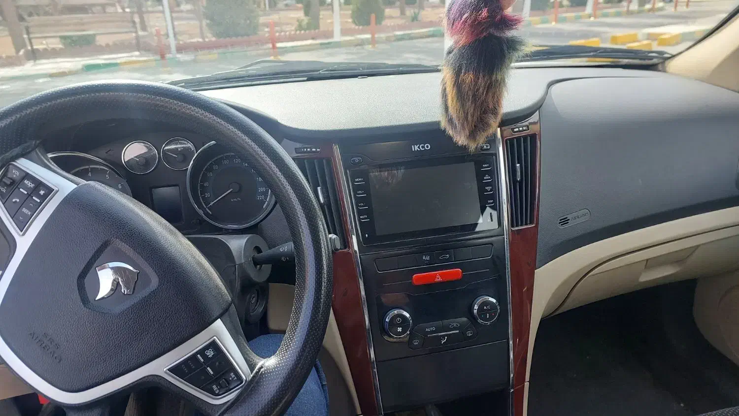 دنا ۹۶|خودرو سواری و وانت|اصفهان, کوی امیریه|دیوار