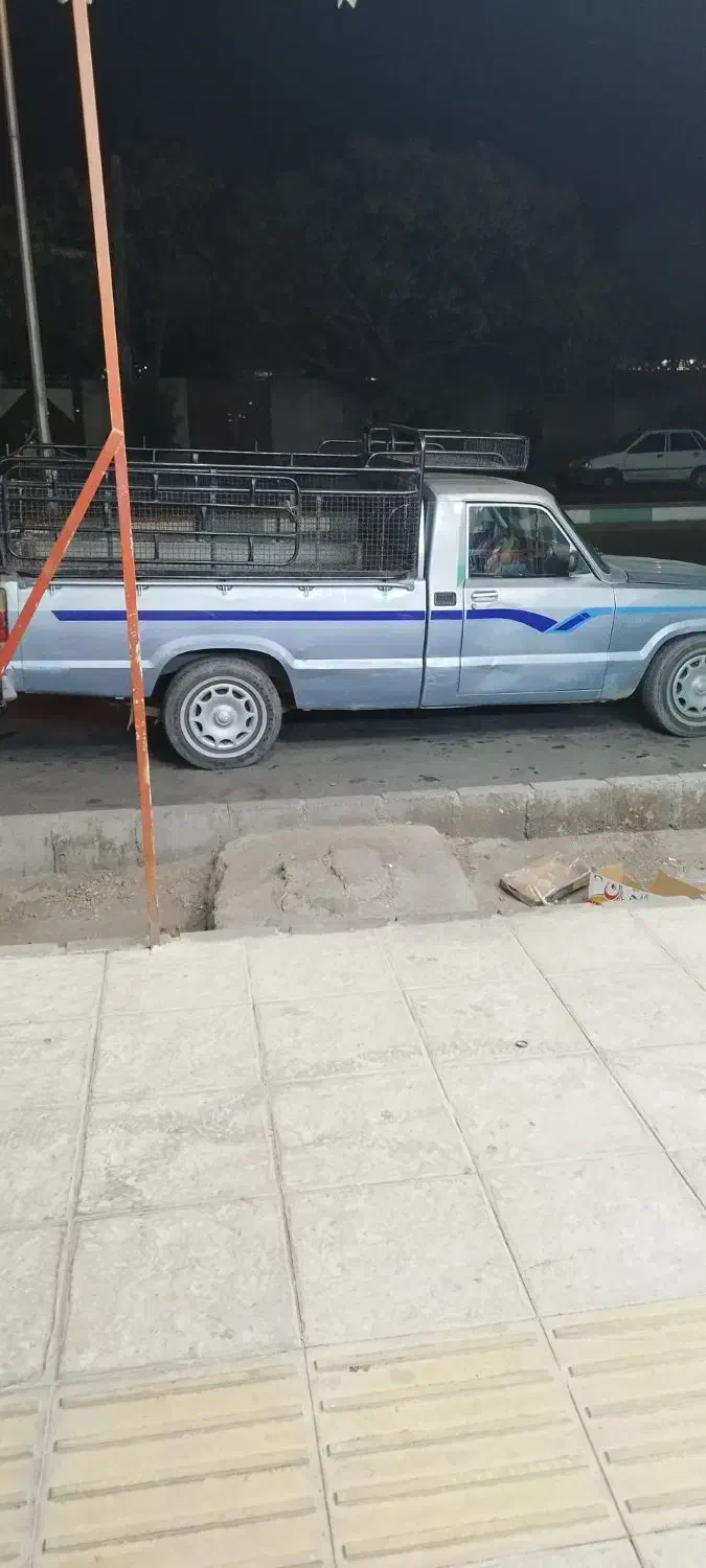 وانت مزدا کرایه ای درون شهروبیرون شهر کرمان|خدمات حمل و نقل|کرمان, |دیوار