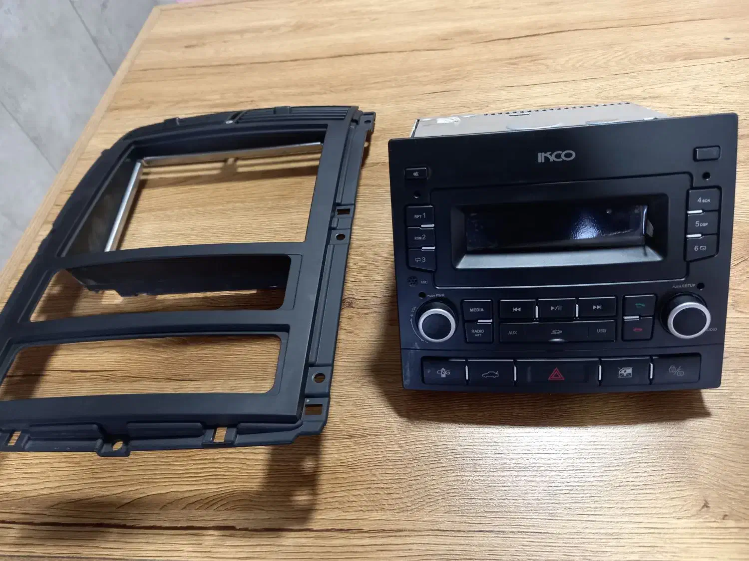 ضبط فابریکی ایساکویی پارس|قطعات یدکی و لوازم جانبی|آباده, |دیوار