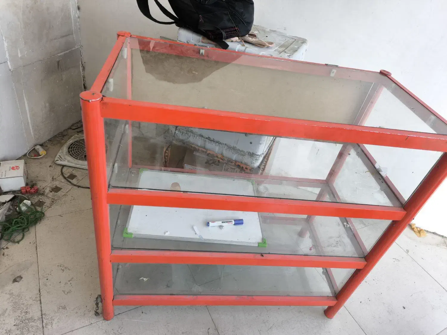 ویترین مغازه|فروشگاه و مغازه|بهارستان, |دیوار