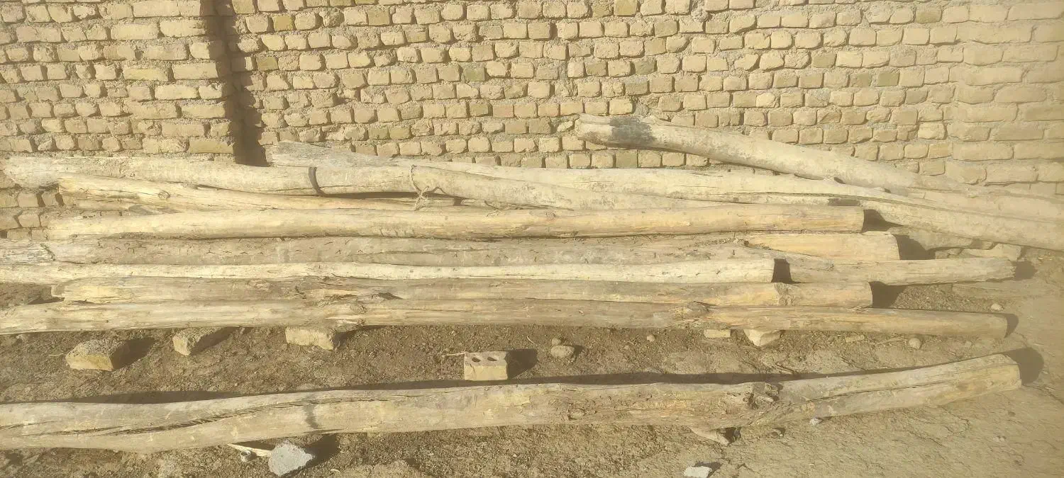 چوب سقفی در اندازه مختلف20تا30هست|مصالح و تجهیزات ساختمان|رشتخوار, |دیوار