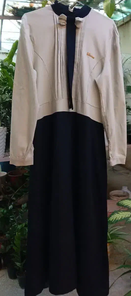 حراج تعدادی از لباسها به دلیل تک موندن|لباس|شاهرود, |دیوار