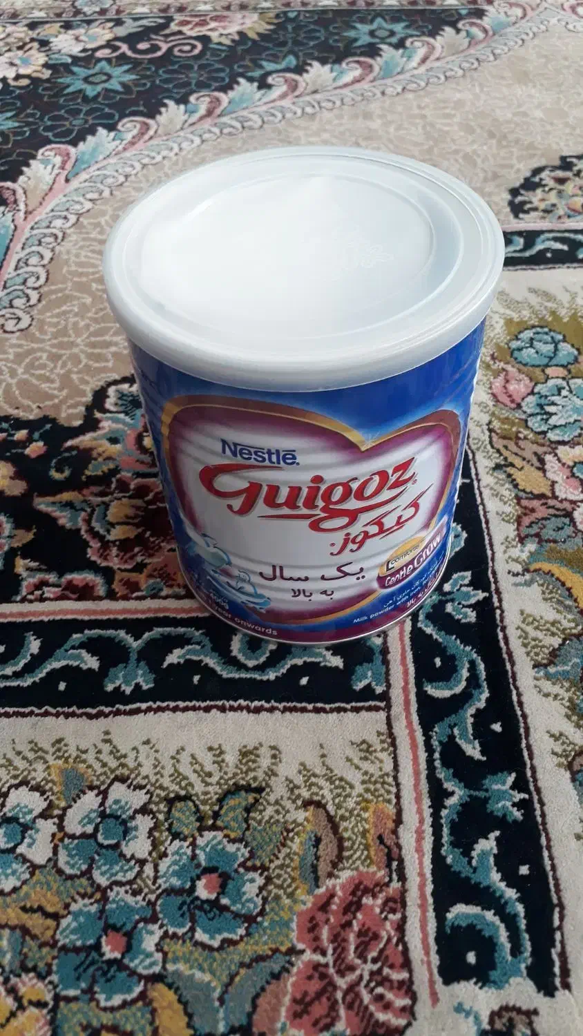 تعدادی دبه ماست وسطل ماست|ظروف نگهدارنده، پلاستیکی، یک‌بارمصرف|تبریز, |دیوار