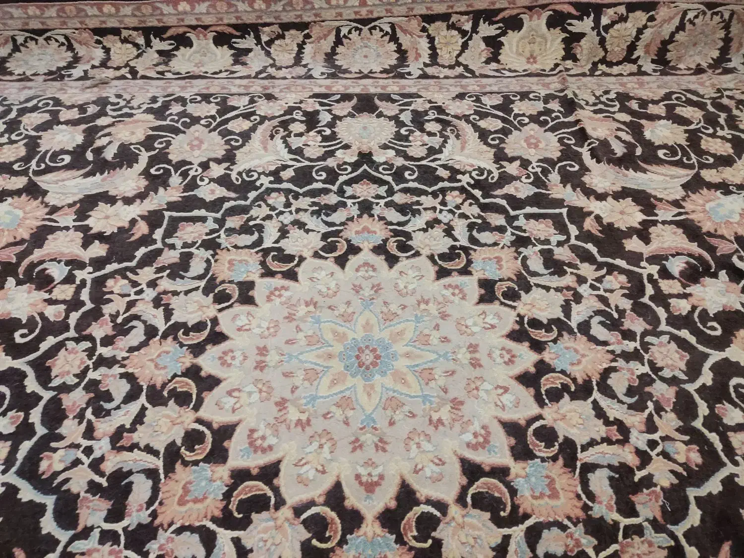 فرش|فرش|کیش, |دیوار