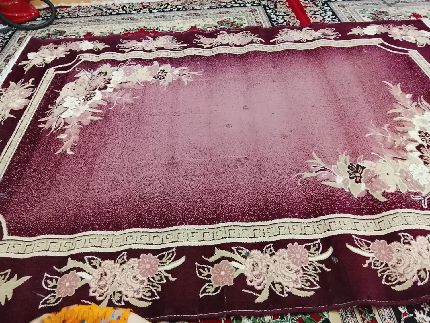 یک فرش نو متری ویک موکت ۱۲ متری|فرش|بندر ماهشهر, |دیوار