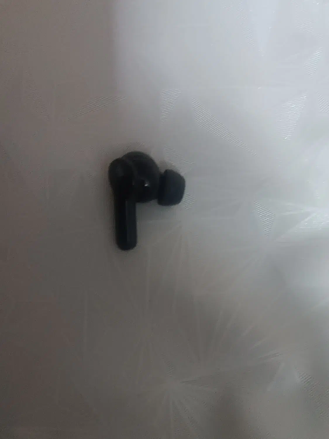 ایرپاد گمشده|لوازم جانبی موبایل و تبلت|زنجان, |دیوار