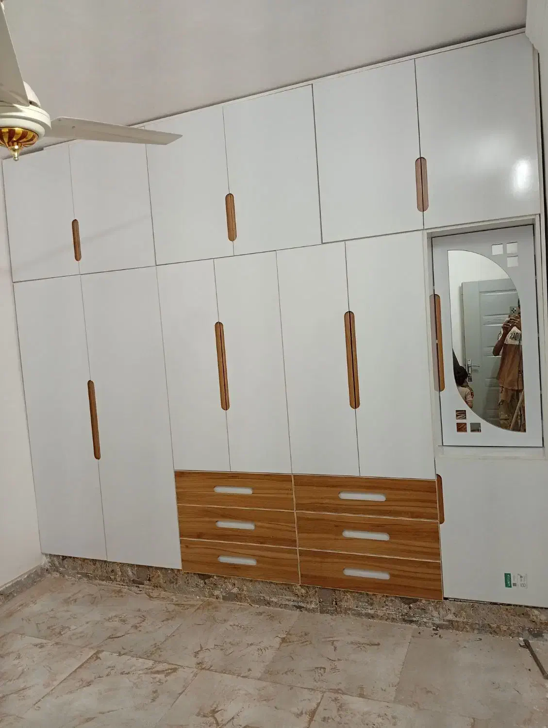 کابینت و کمد دیواری اقساطی|کتابخانه، شلف، قفسه‌های دیواری|زاهدان, |دیوار