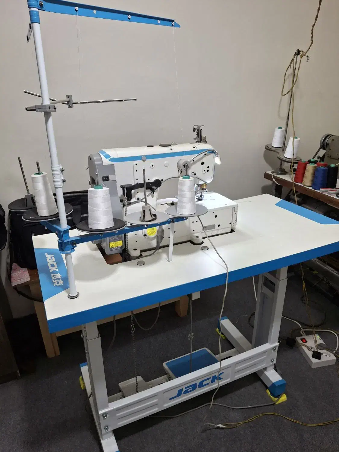 چرخ میمیاندوز w4|چرخ خیاطی و ریسندگی|تهران, پیکان شهر|دیوار