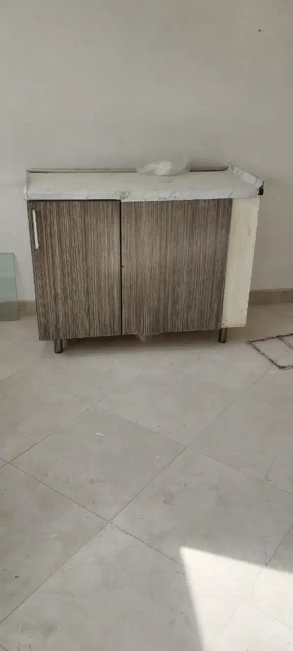 کابینت دست دوم همراه هود وسینگ قیمت|مصالح و تجهیزات ساختمان|ری, دولت‌آباد|دیوار