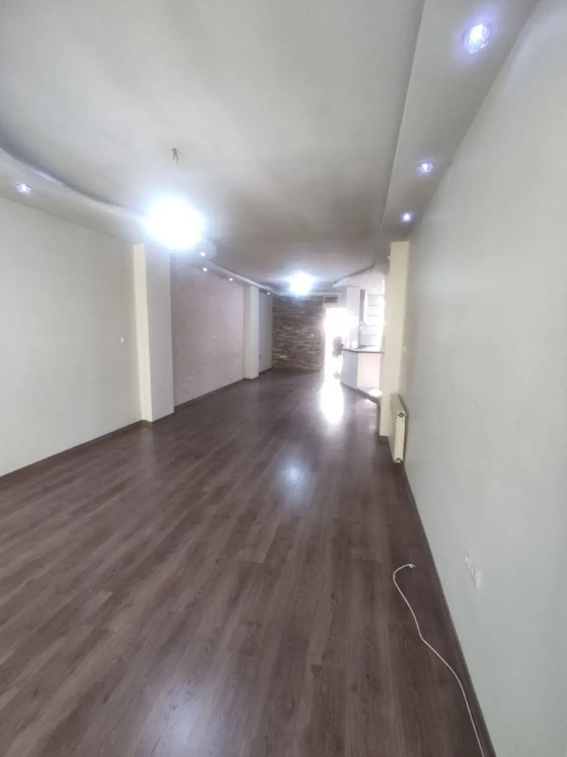 اباذر.  112متر.  دو خواب|اجارهٔ آپارتمان|تهران, صادقیه|دیوار