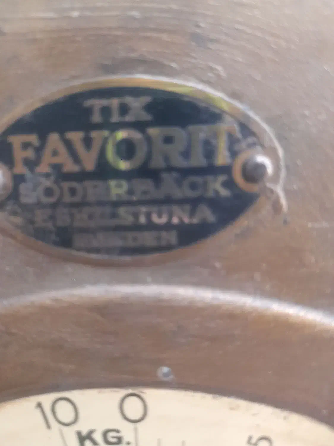 فروش یک عدد ترازوتمام برنج یا مس|کلکسیون اشیاء عتیقه|ری, سیزده آبان|دیوار