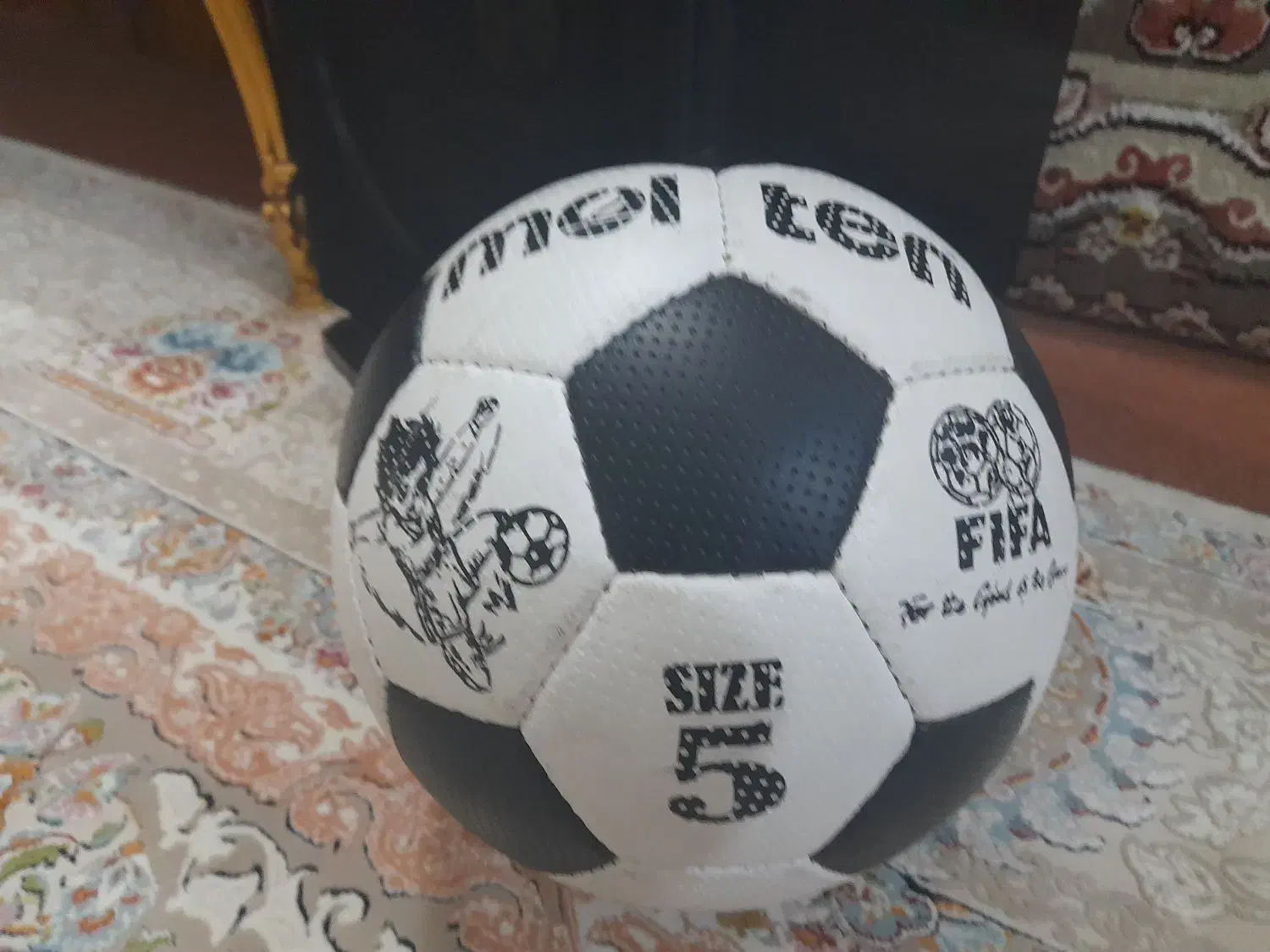 توپ چمن سالنی|ورزش‌های توپی|قم, شاه ابراهیم|دیوار