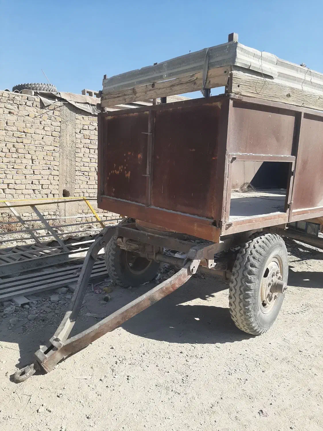 تریلی|ماشین‌آلات صنعتی|مرودشت, شهرک بسیجیان|دیوار