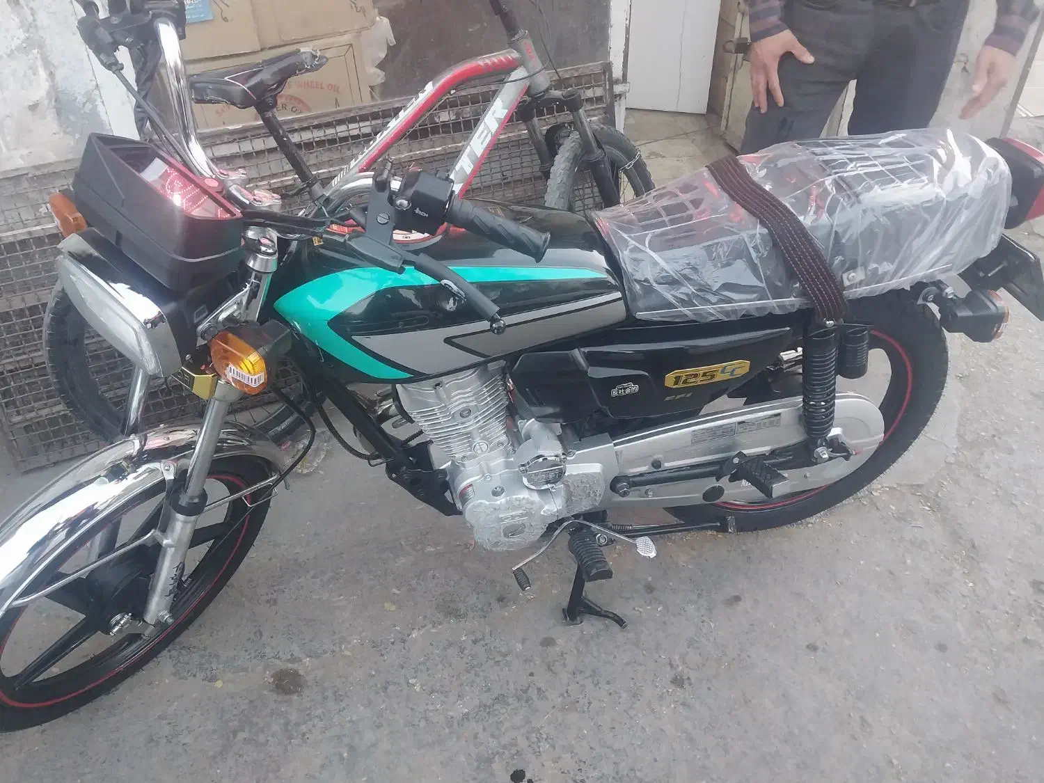 هندا احسان ۱۲۵|موتورسیکلت|مشهد, عیدگاه|دیوار