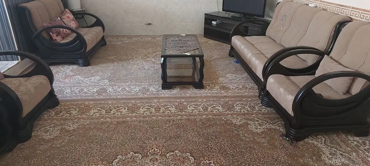 فروش مبل با چوب عالی|مبلمان خانگی و میز عسلی|نظرآباد, رسالت|دیوار