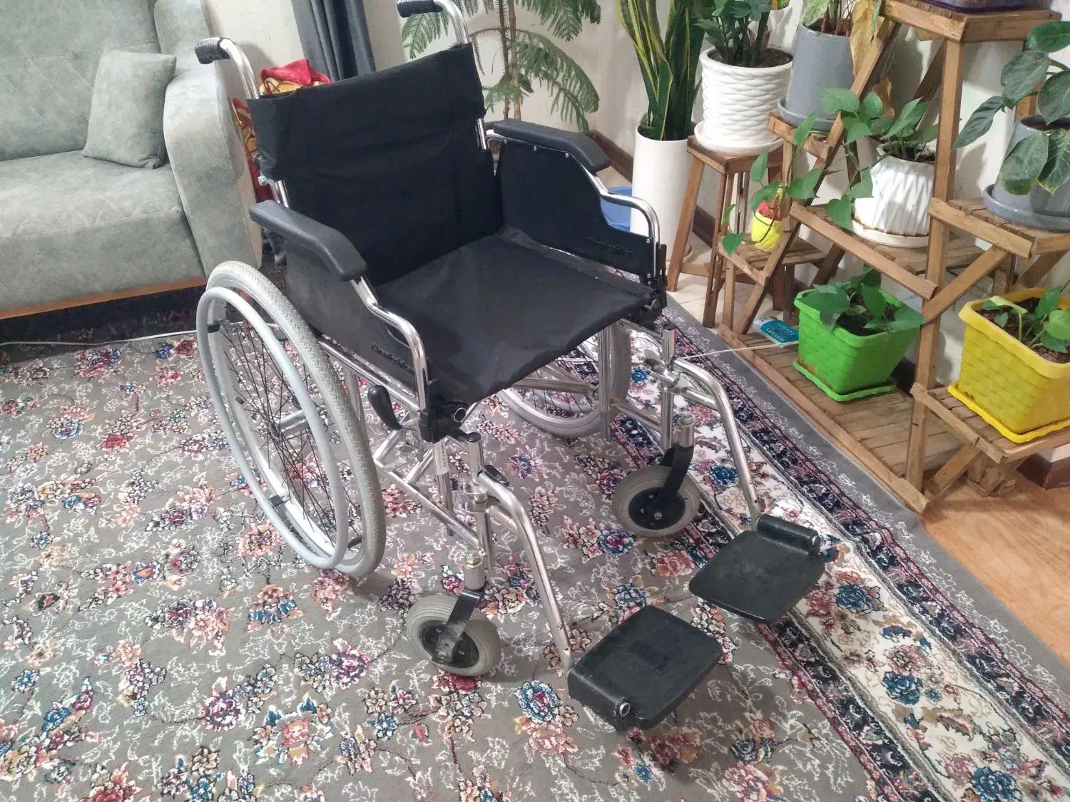 ویلچر فروشی|آرایشی، بهداشتی، درمانی|صدرا-فارس, فاز ۲|دیوار