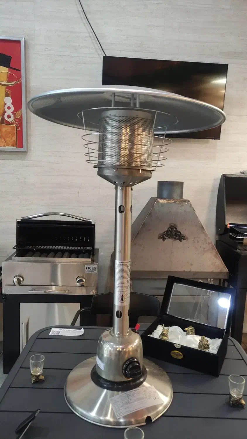 قارچی رومیزی|کافیشاپ و رستوران|بندر انزلی, امامزاده|دیوار