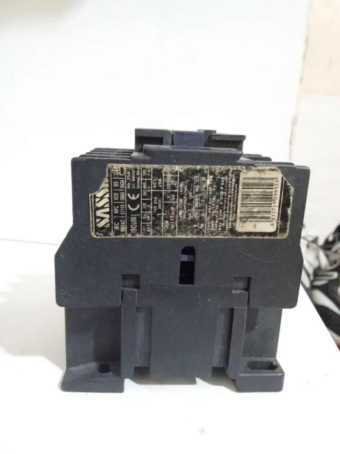 کنتاکتور. بی متال|ابزارآلات|قم, هفت تیر|دیوار