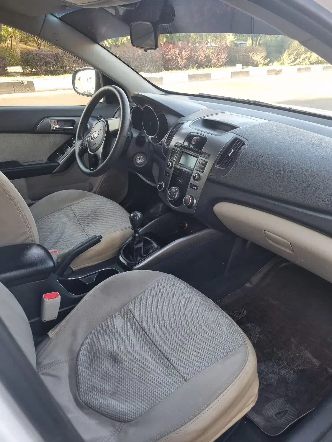 سراتو کیا دنده ای ۱۶۰۰|خودرو سواری و وانت|شیراز, عفیفآباد|دیوار