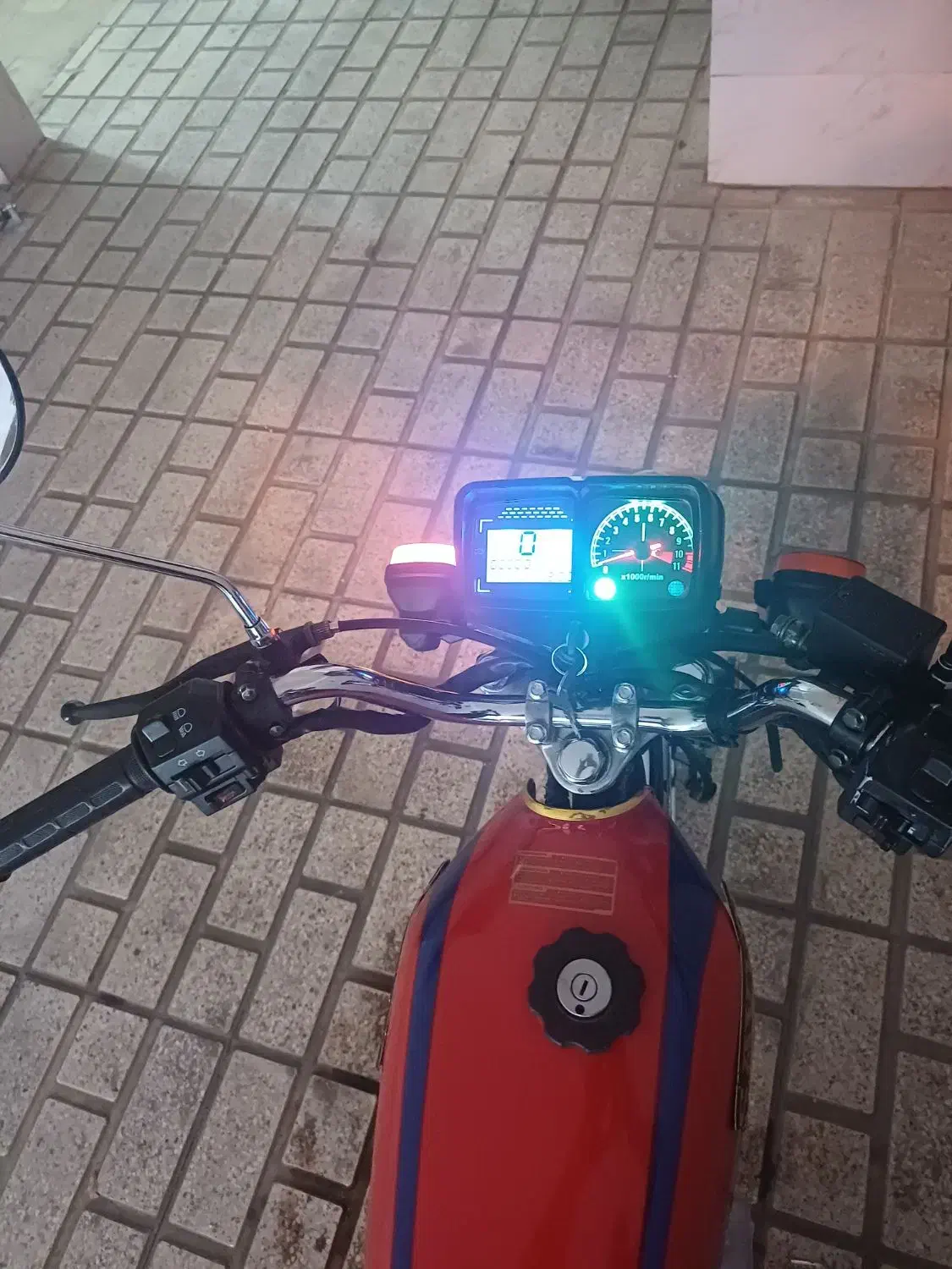 هندا ۲۰۰|موتورسیکلت|مشکین‌دشت, |دیوار