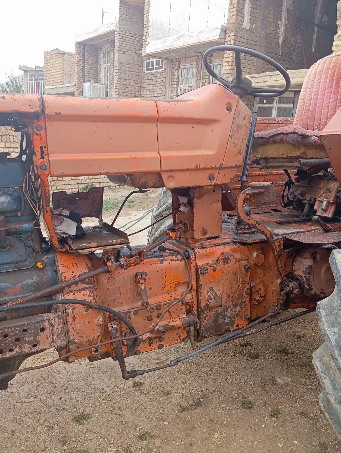 سالار رومانی ۶۵ زیر خاکی بدون جوش وقلاویز|خودرو سنگین|سده (فارس), |دیوار