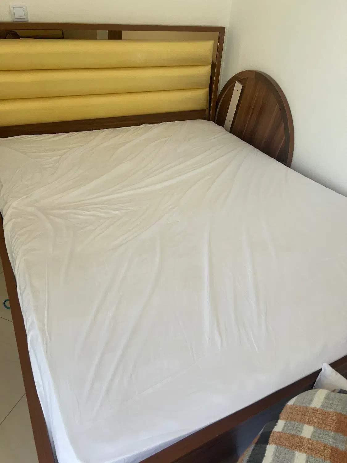 تشک خوش خواب|تشک تختخواب|کیش, |دیوار