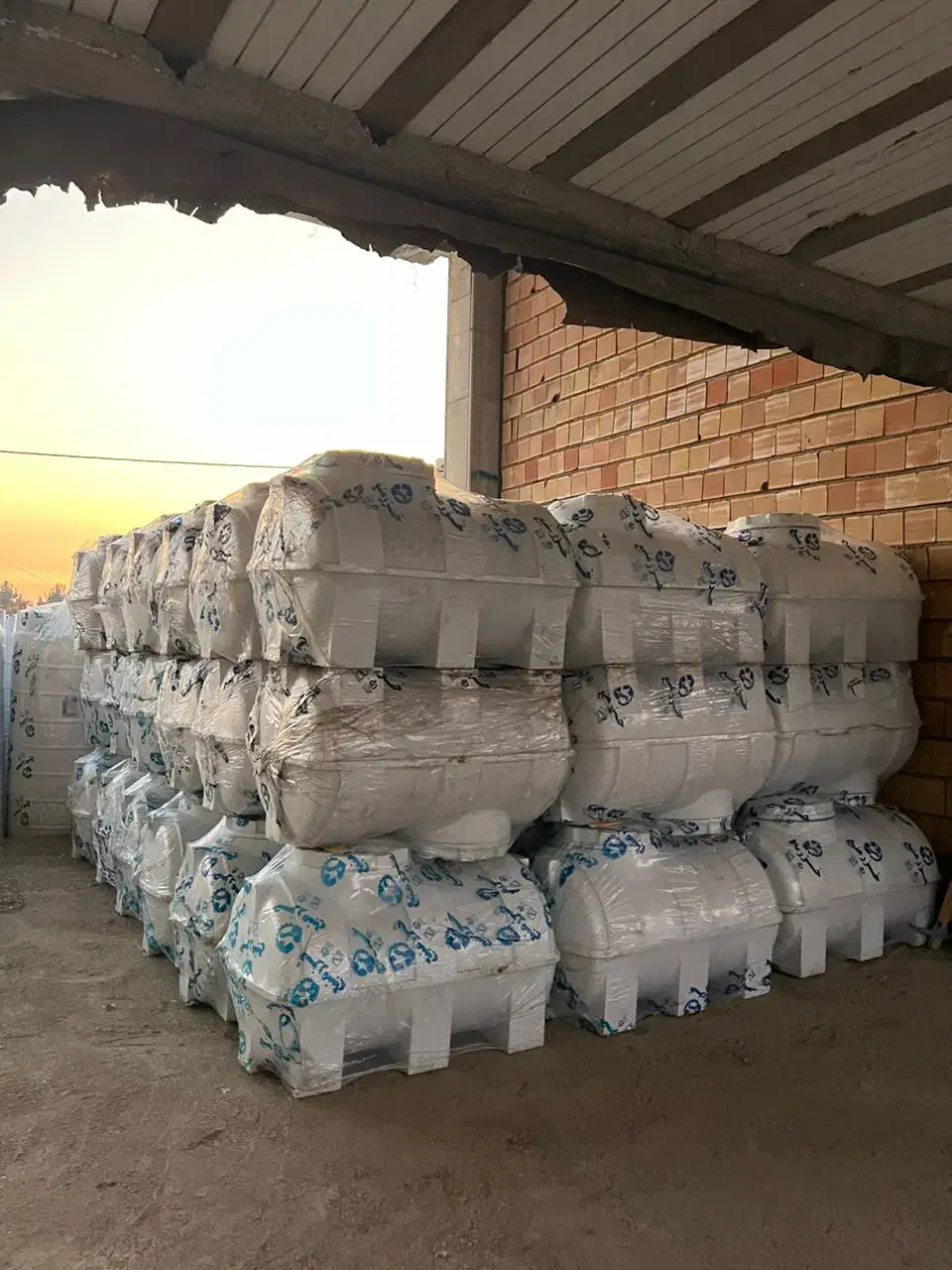 منبع estandardپلی اتیلن/مخزن آبuvدار ۵۰۰لیتری افقی|مصالح و تجهیزات ساختمان|کرج, گوهردشت|دیوار