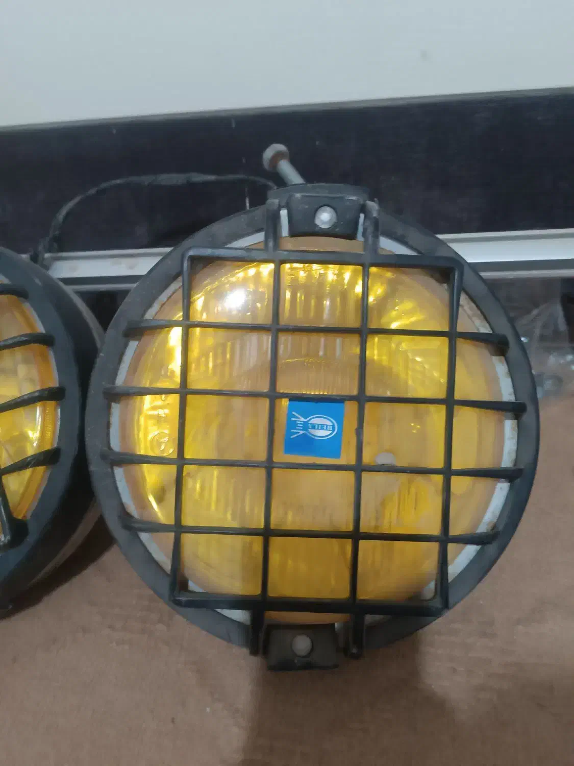 چراغ و پایه|لامپ و چراغ|هشتگرد, هشتگرد قدیم|دیوار