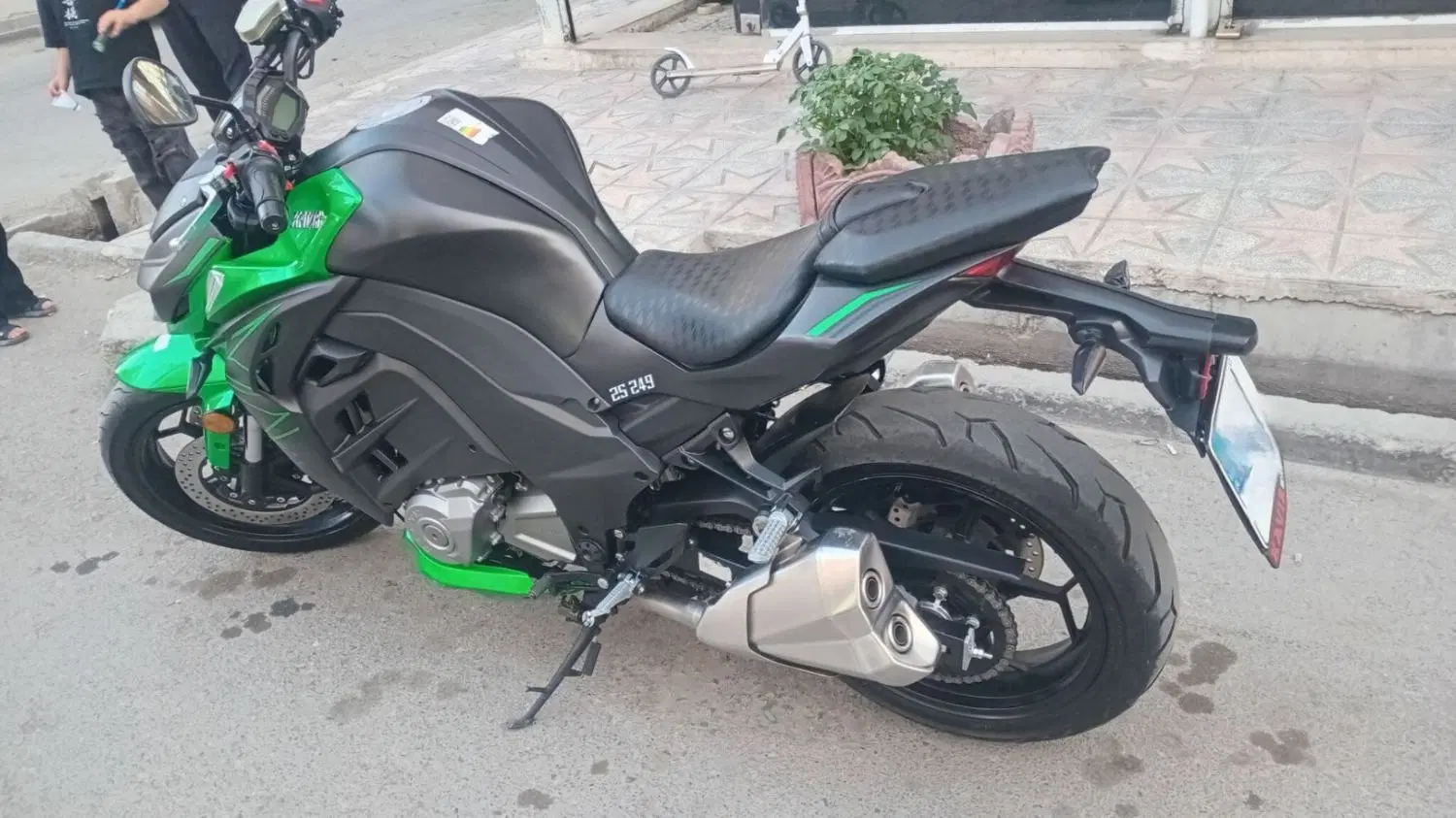 z1000|موتورسیکلت|بهارستان, |دیوار