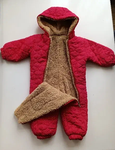 سرهمی نوزاد کاملا نو نو|کفش و لباس بچه|پاکدشت, شهرک انقلاب|دیوار