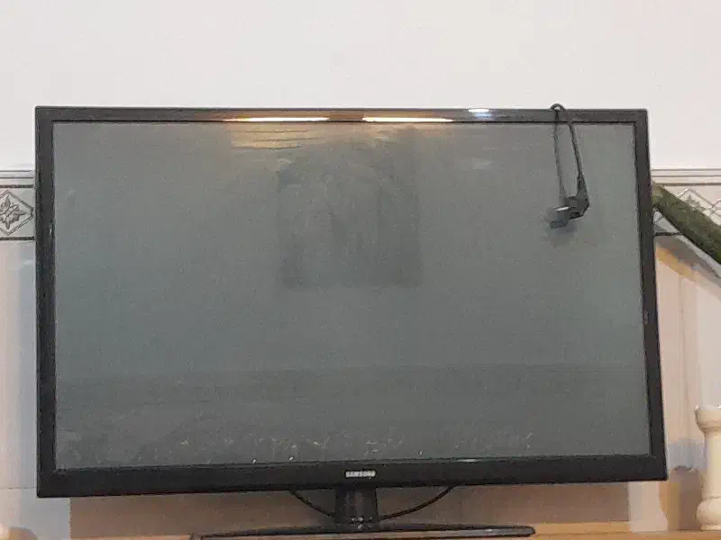 تلوزیون ۴۳|تلویزیون و پروژکتور|تاکستان, |دیوار