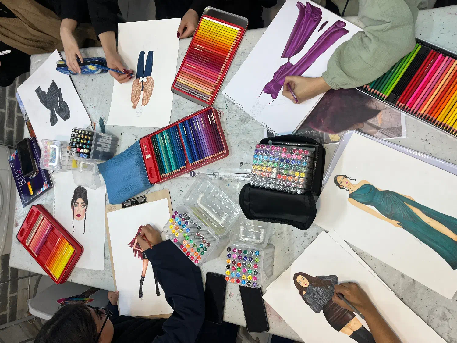 طراحی لباس تخصصی|خدمات آموزشی|کرمان, |دیوار