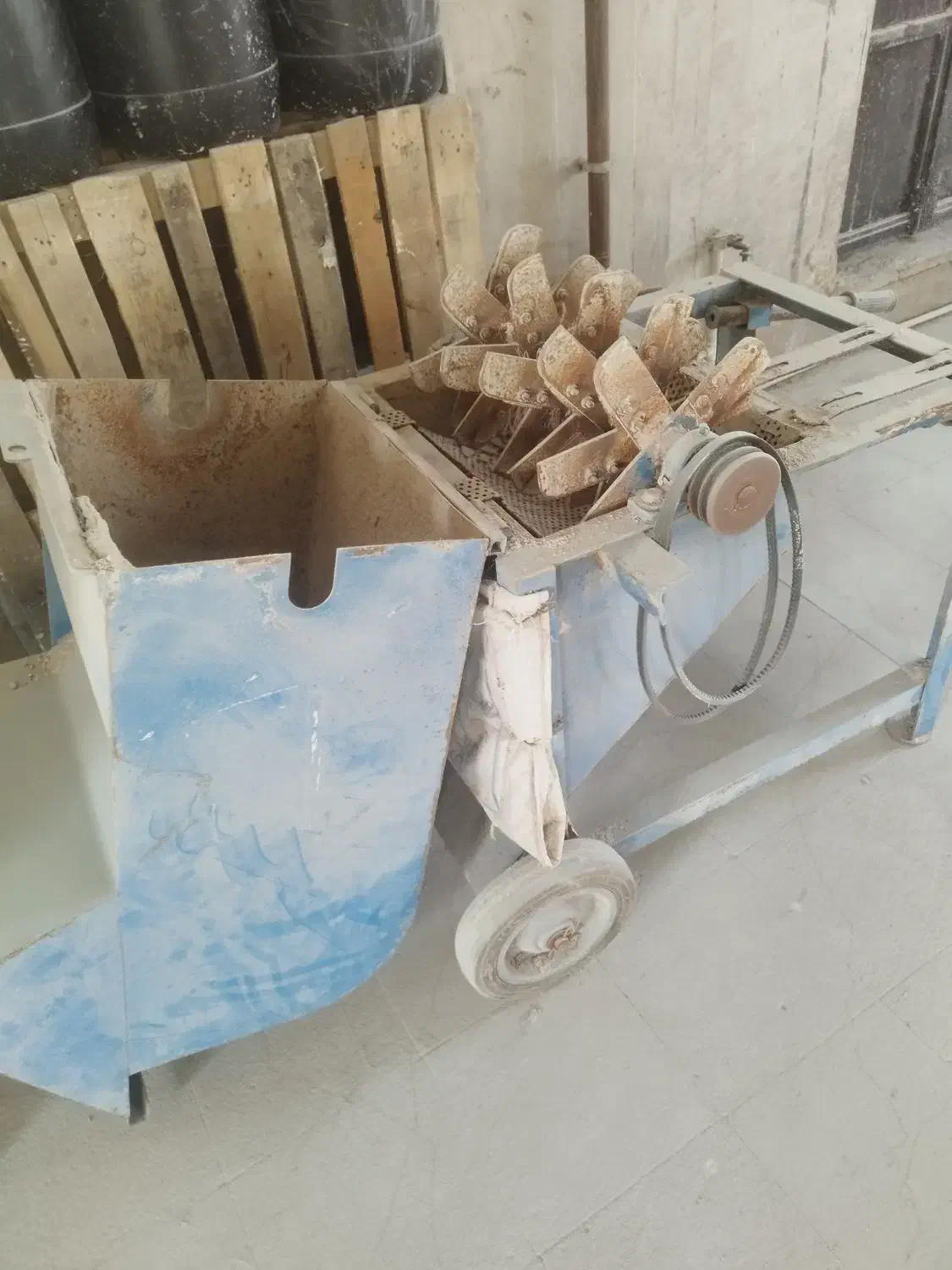 فروش دو عدد آسیاب دست دوم|ماشینآلات صنعتی|بیستون, |دیوار