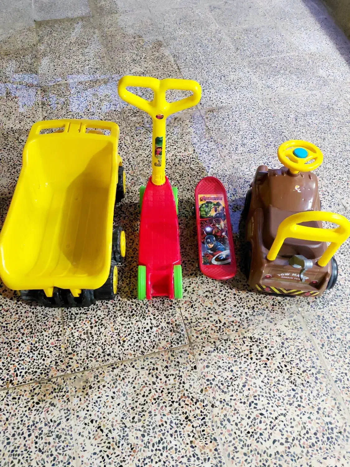 ماتر اسکوتر اسکیت کامیون نشکن|اسباببازی بچه|کهنوج, |دیوار