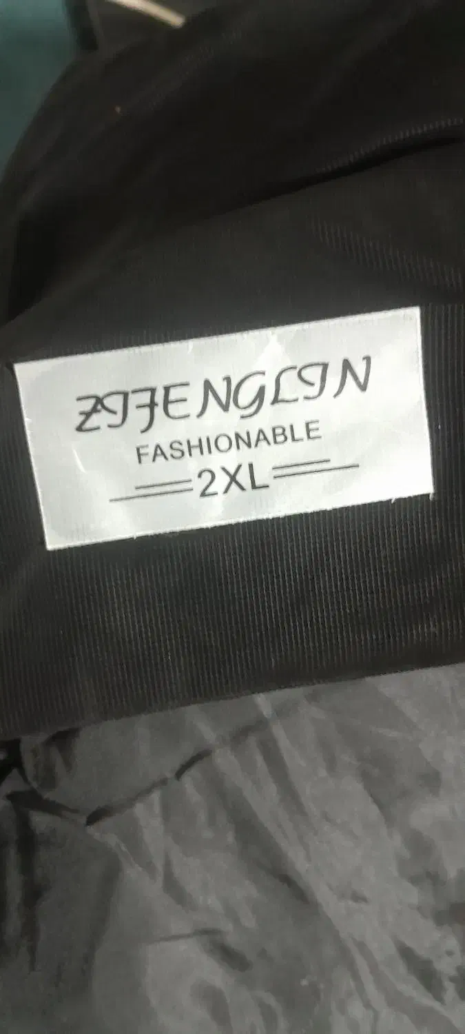 کاپشن سیاه|لباس|اردبیل, |دیوار