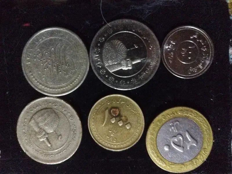 سکه های قدیمی|کلکسیون سکه، تمبر، اسکناس|ملارد, |دیوار