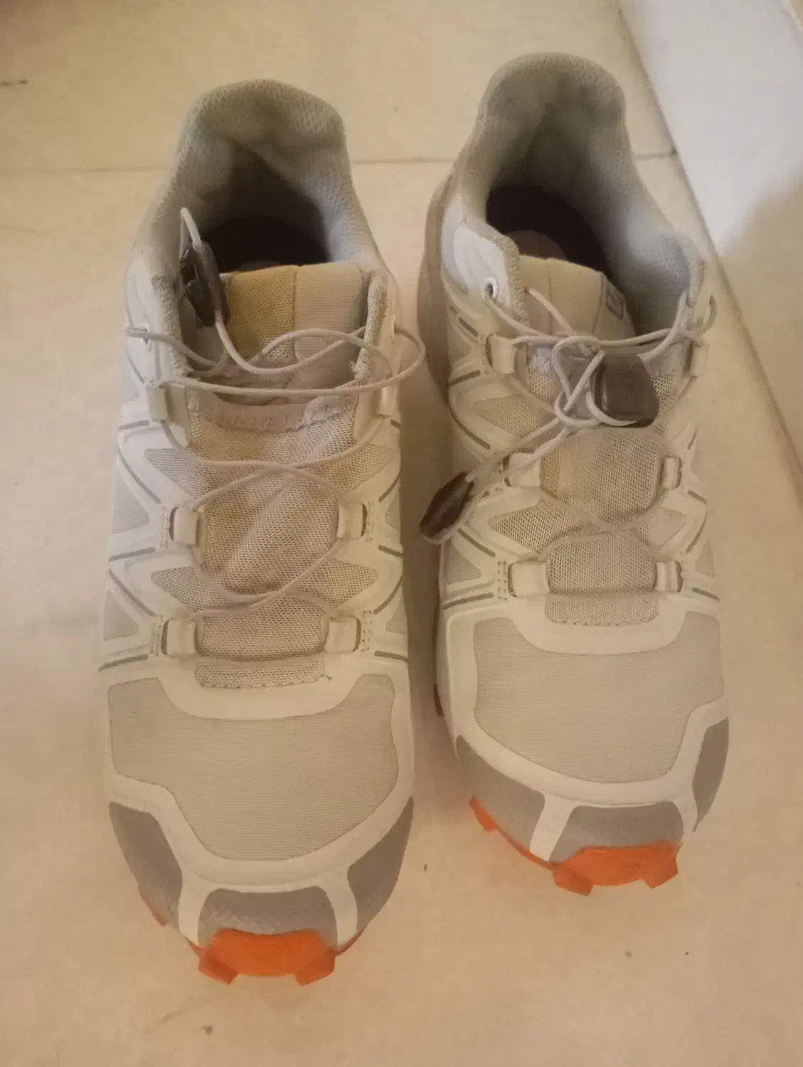 کتونی سالمون|کیف، کفش، کمربند|صفادشت, |دیوار