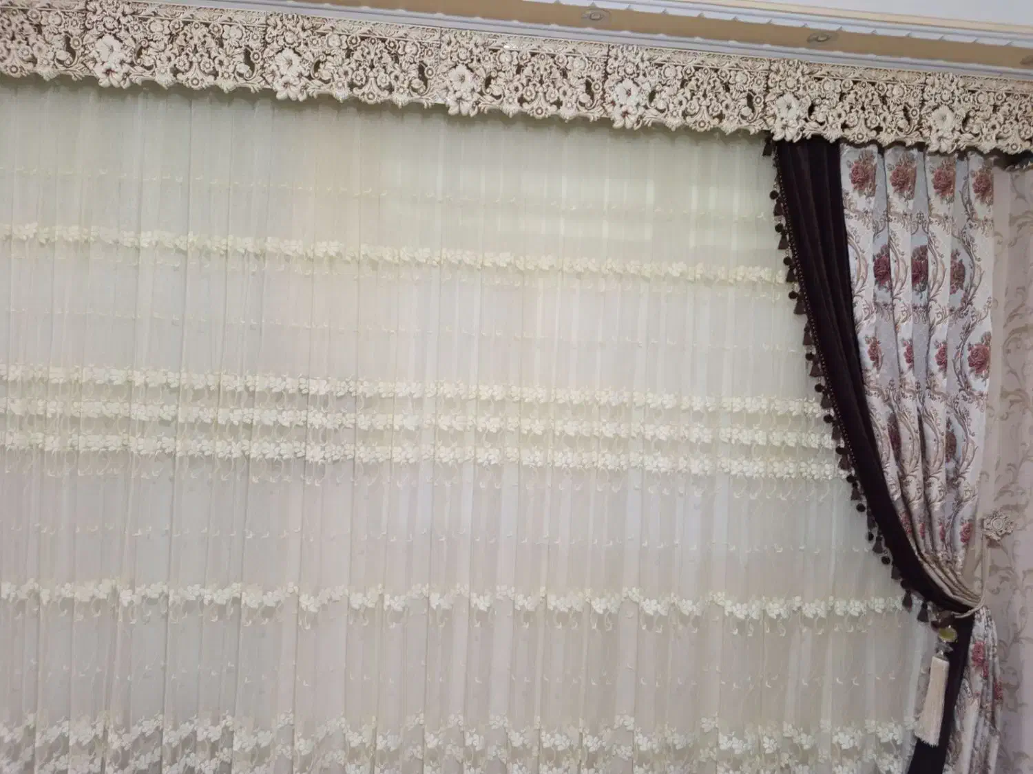 پرده|پرده، رانر، رومیزی|قیدار, |دیوار