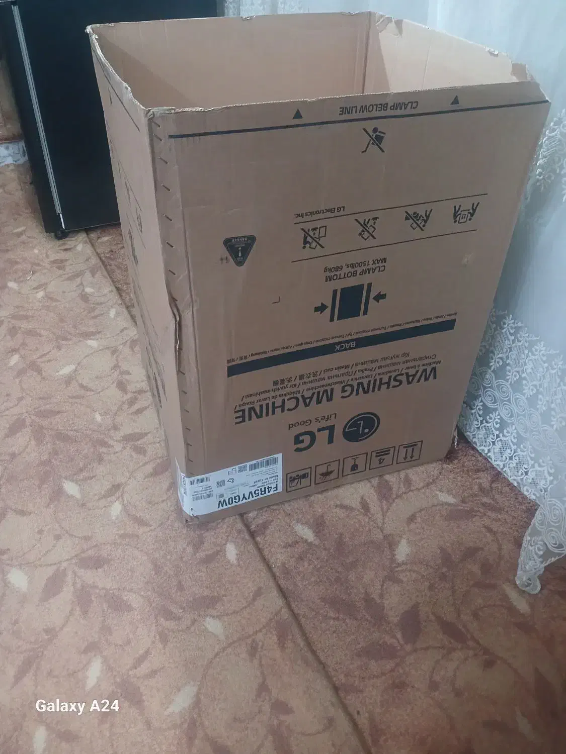 کارتن لباسشویی ال جی|ماشین لباسشویی و خشککن لباس|اهواز, کمپلو جنوبی|دیوار