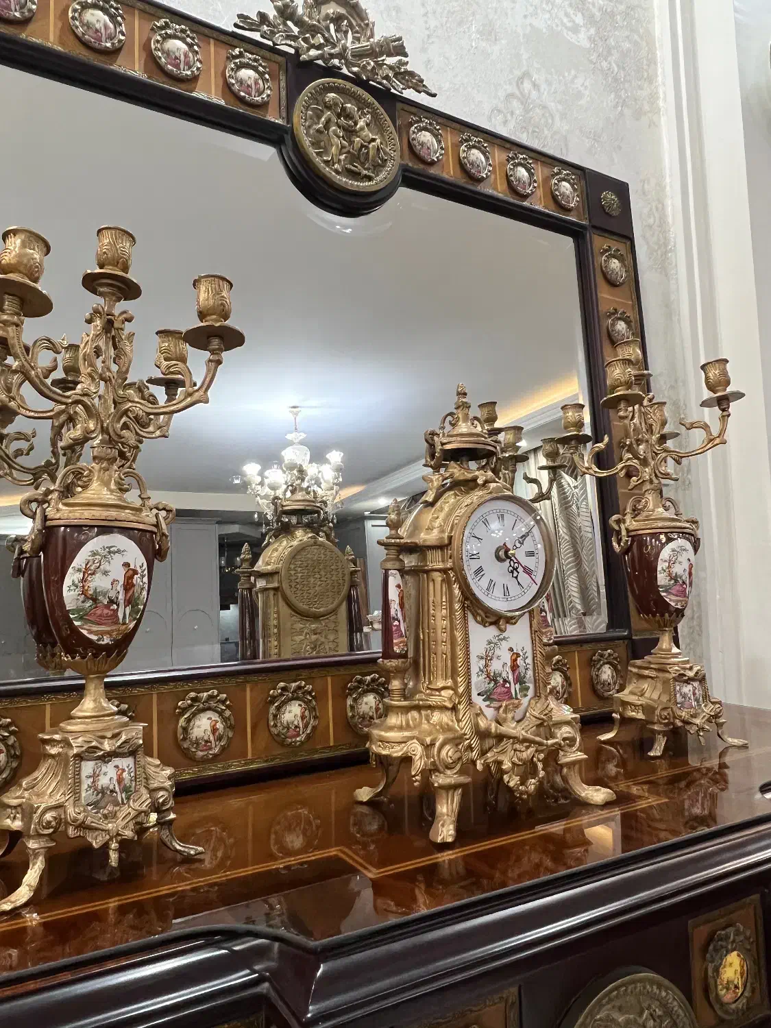 ساعت شمعدان لمونژ برنز عتیقه انتیک|صنایع دستی و سایر لوازم تزئینی|تهران, نیروی هوایی (پیروزی)|دیوار