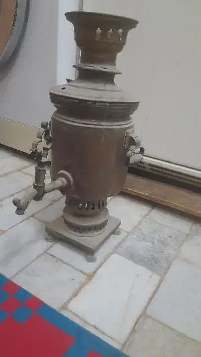 کلکسیون|کلکسیون اشیاء عتیقه|میبد, |دیوار