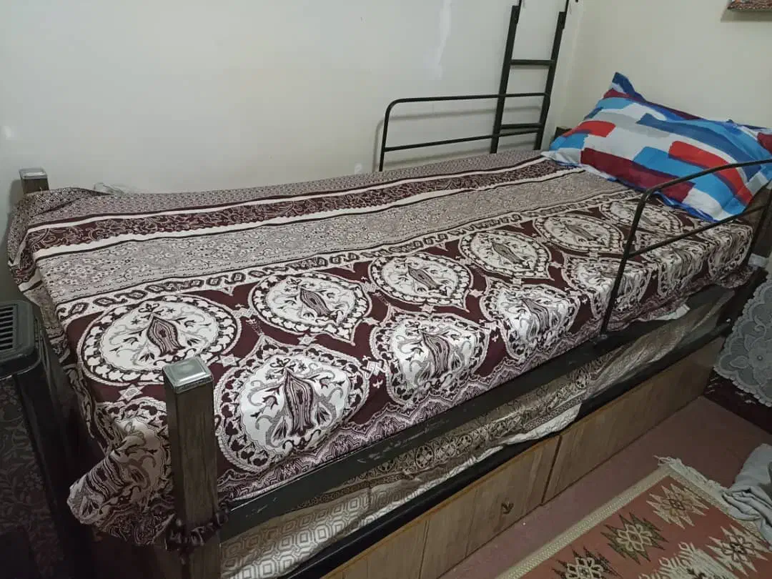 تخت تک نفره|تخت و سرویس خواب|تهران, سلسبیل جنوبی|دیوار