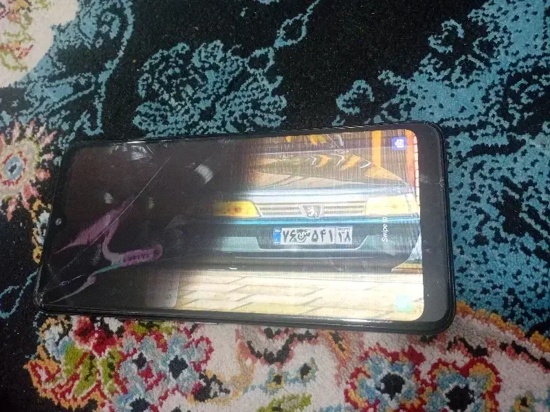 گوشی الجی|موبایل|شیراز, کوشک میدان|دیوار