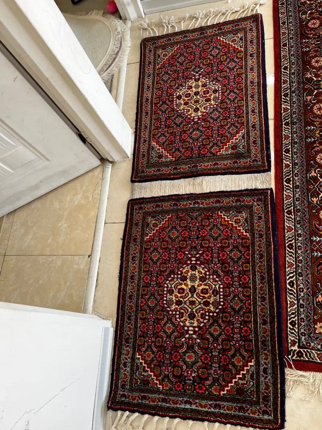 فرش دستبافت کناره|فرش|تهران, زرگنده|دیوار