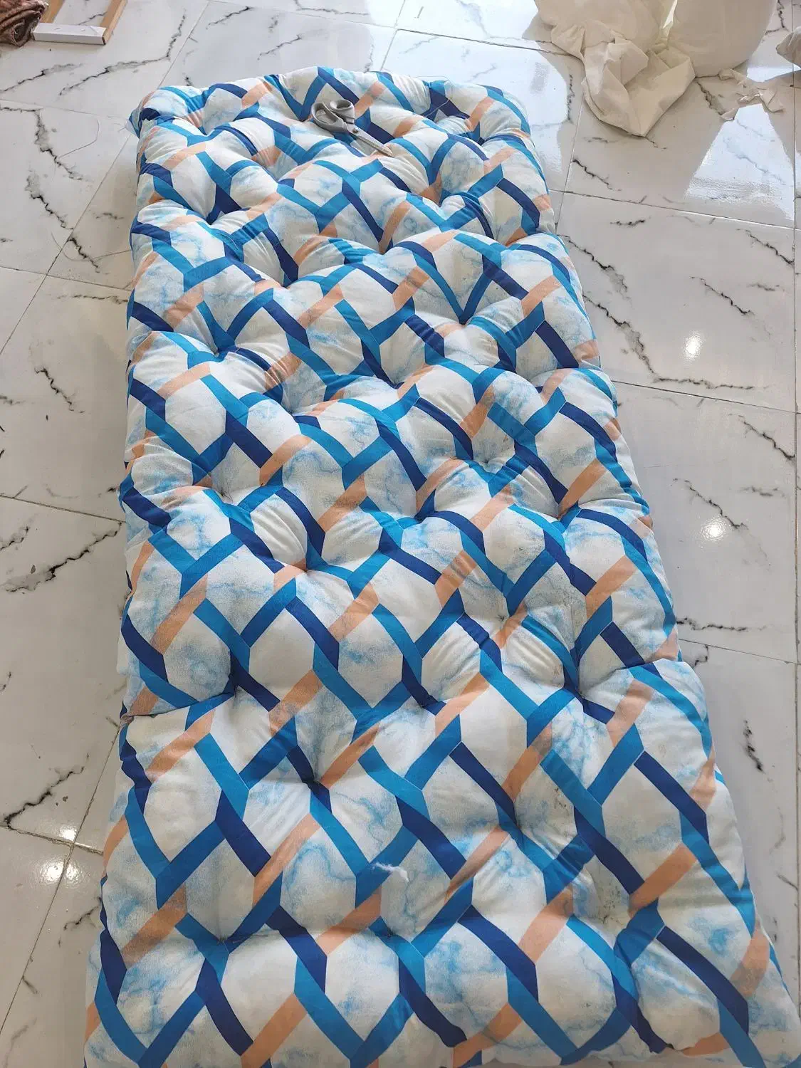 کالای خواب|رختخواب، بالش، پتو|منوجان, |دیوار