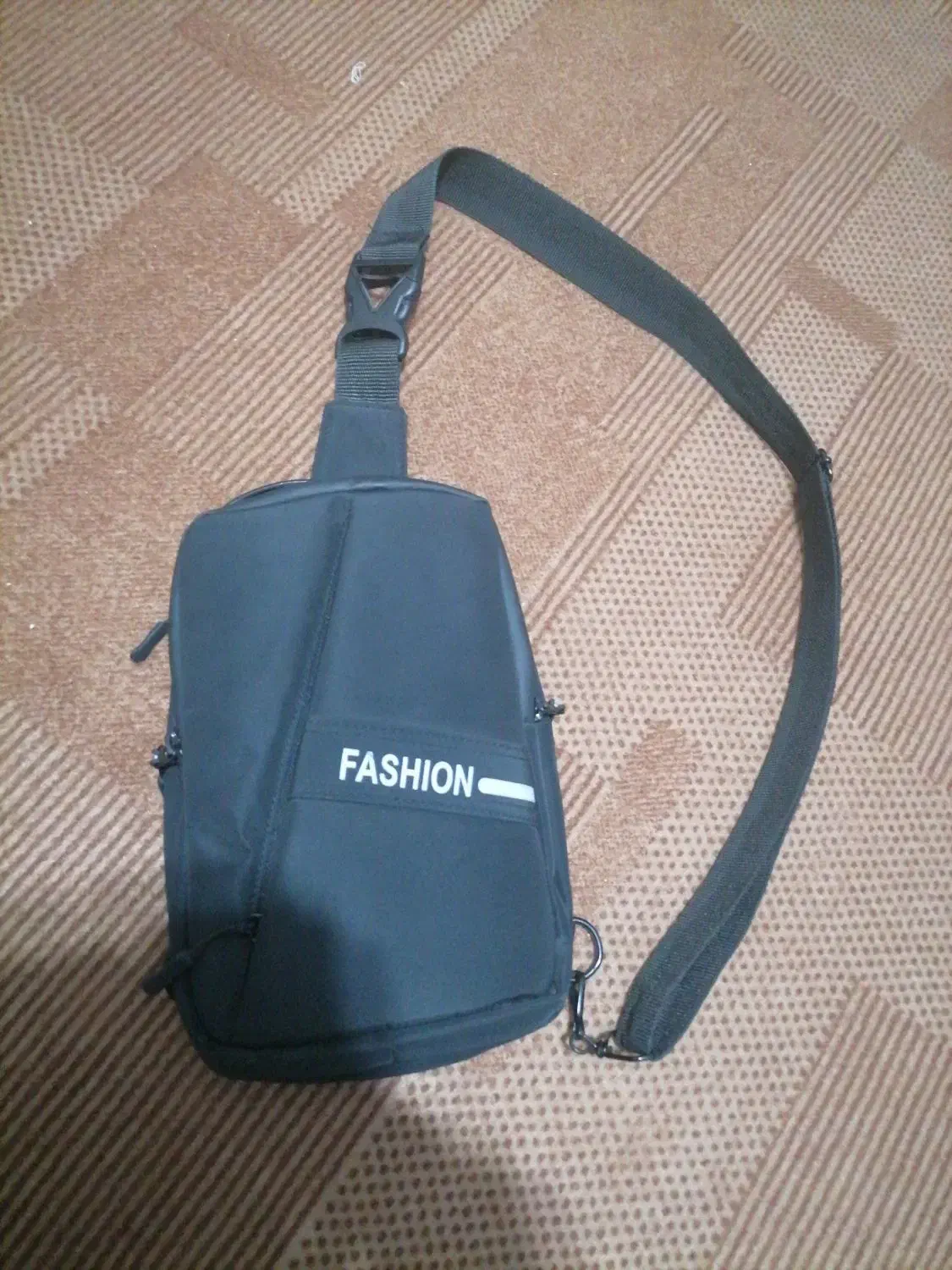 بادی بگ|کیف، کفش، کمربند|نجف‌آباد, شهدای غربی|دیوار